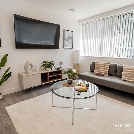 Carbery Lux By Grandeur Property Борнмът Екстериор снимка