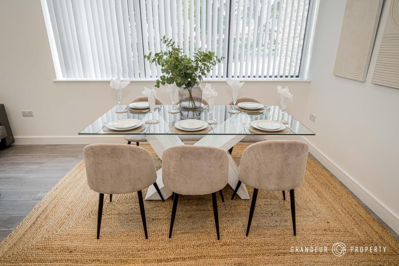 Carbery Lux By Grandeur Property Борнмът Екстериор снимка