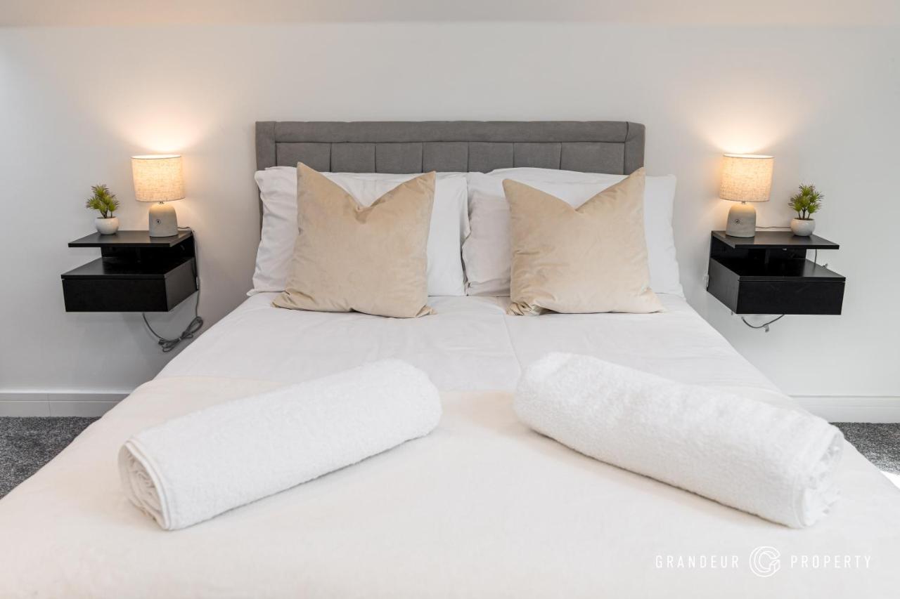 Carbery Lux By Grandeur Property Борнмът Екстериор снимка